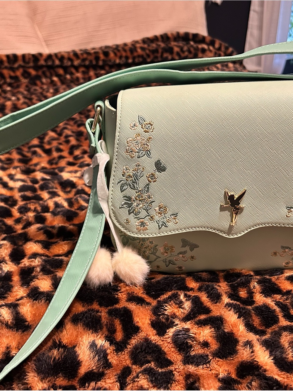 Loungefly Tinkerbell Crossbody Bag